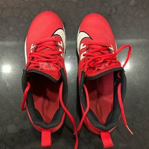 Nike Vapor Cleats size 8.5 Mens/big boy